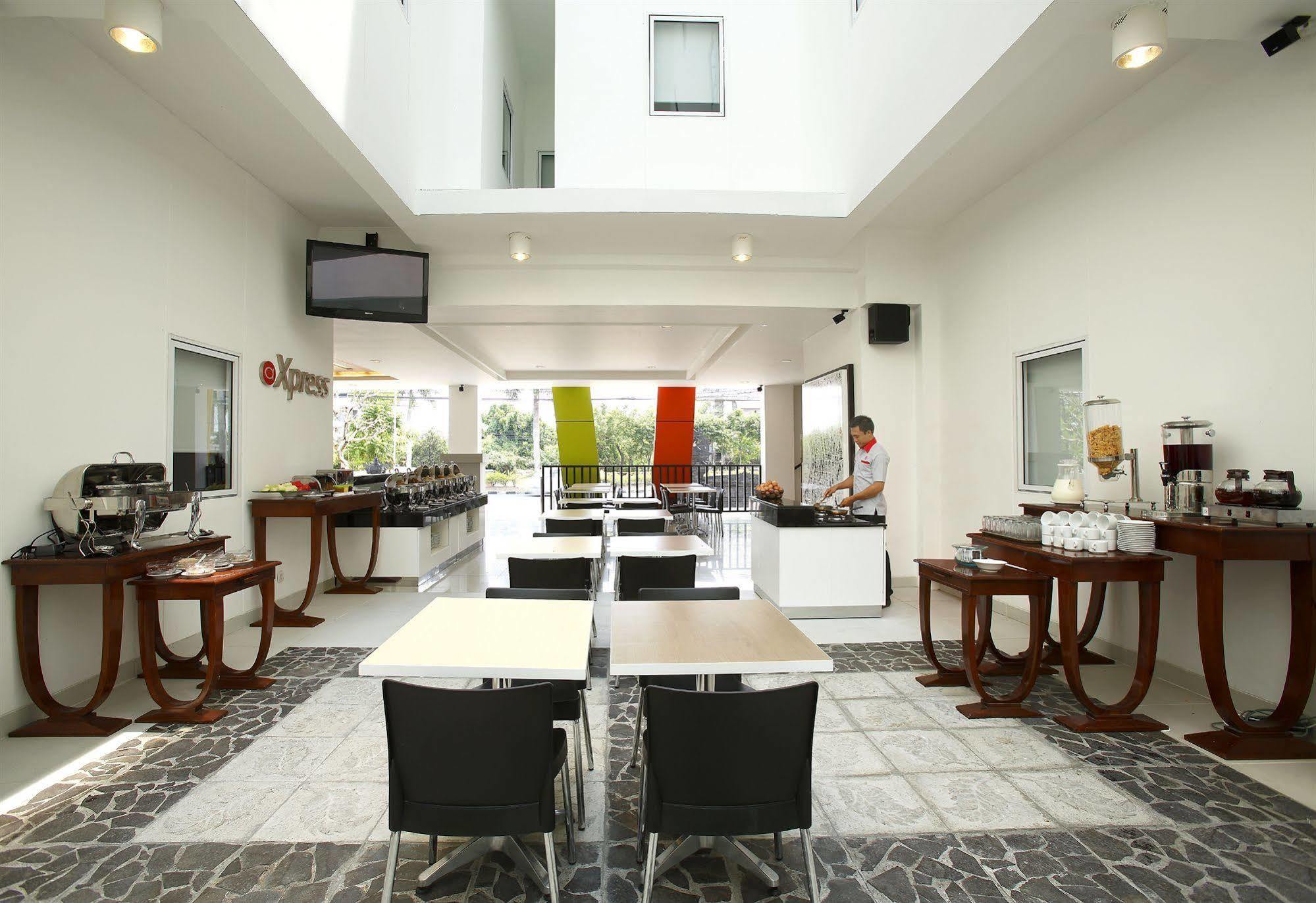 Amaris Hotel Sunset Road Bali Kuta Bali